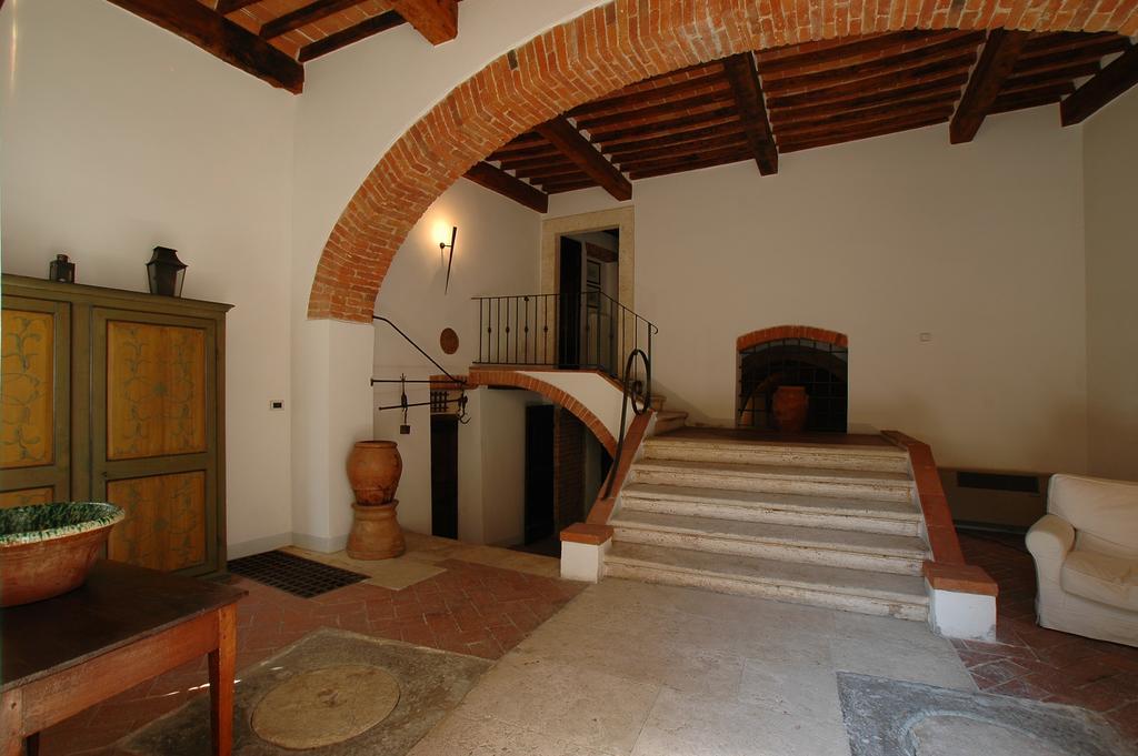 Palazzo Bizzarri Rapolano Terme Exterior foto