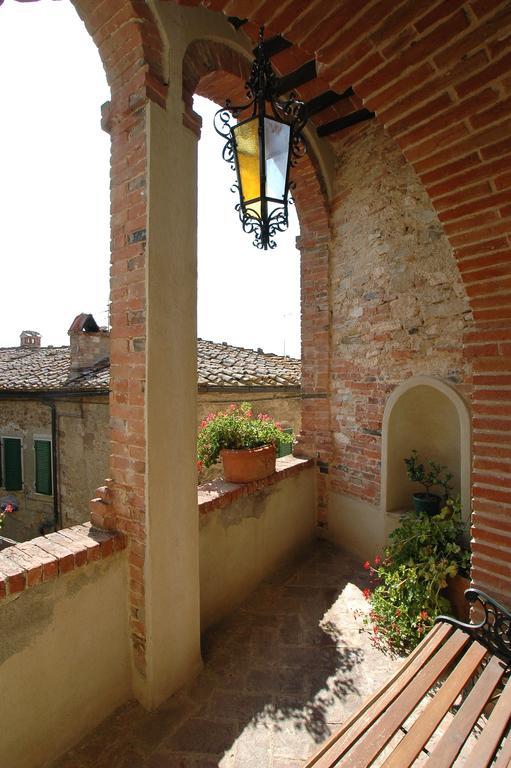 Palazzo Bizzarri Rapolano Terme Exterior foto